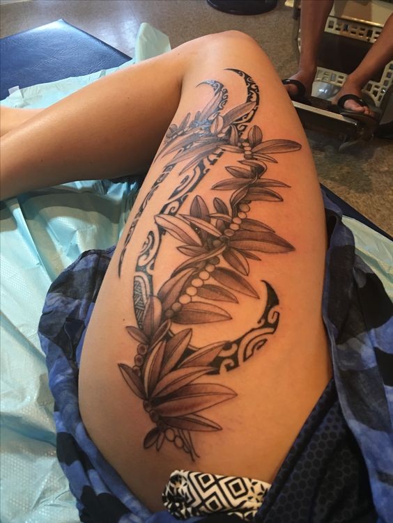 50 top idées de tatouage maori pour femme 31