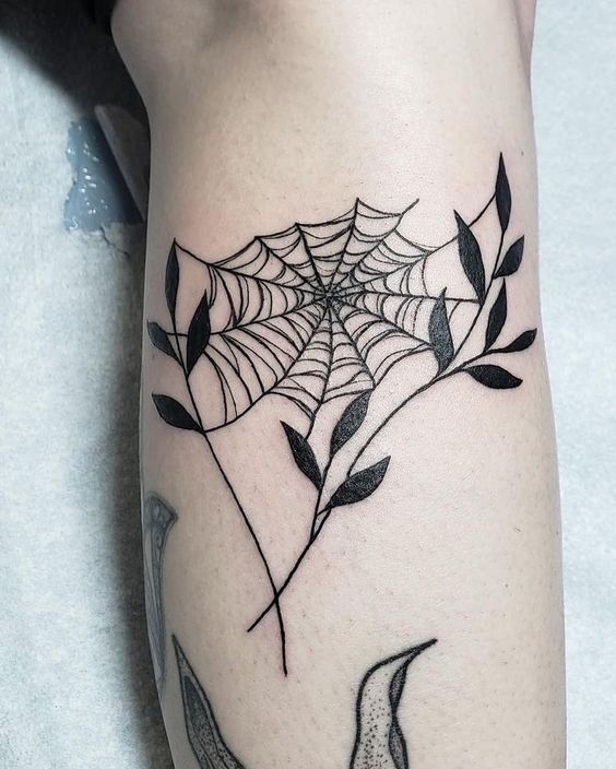 Les 100 plus beaux tatouages de poignet pour femme 46