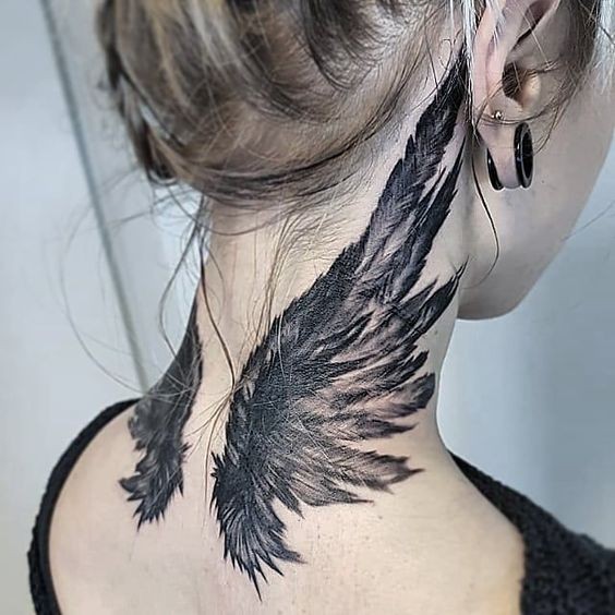 50 top idées de tatouages cou pour femme 6