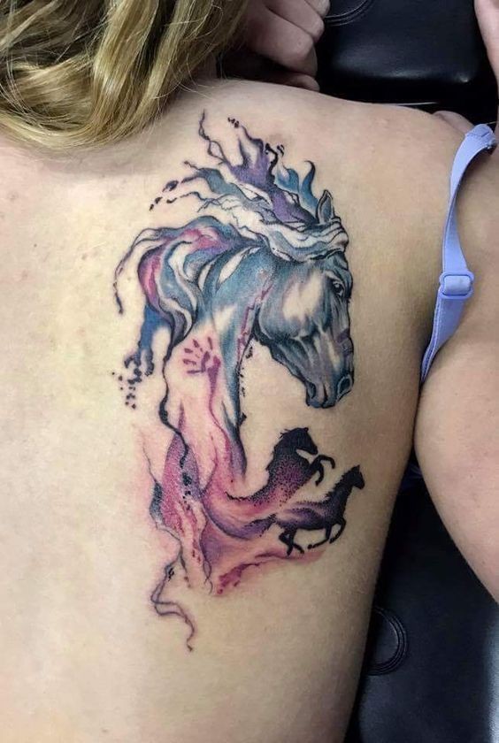 100 styles de tatouages originaux pour femme 89