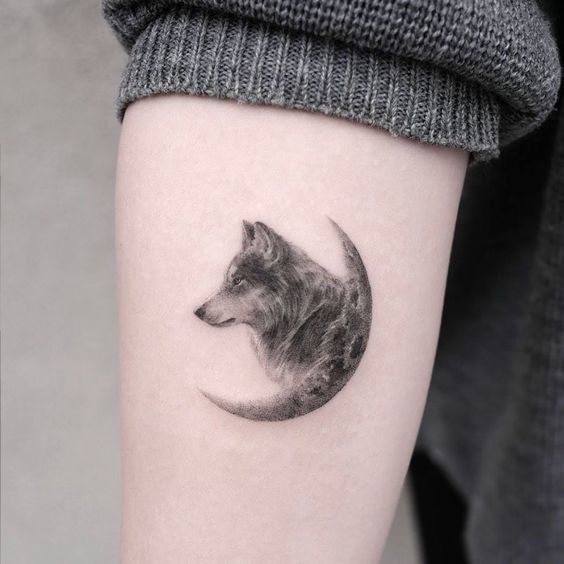 100 styles de tatouages originaux pour femme 95