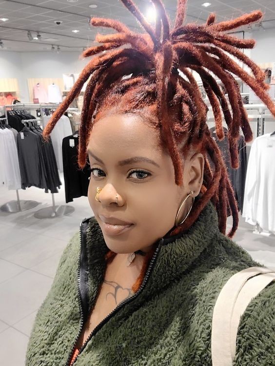 Les 100 plus belles coiffures avec dreadlocks 21