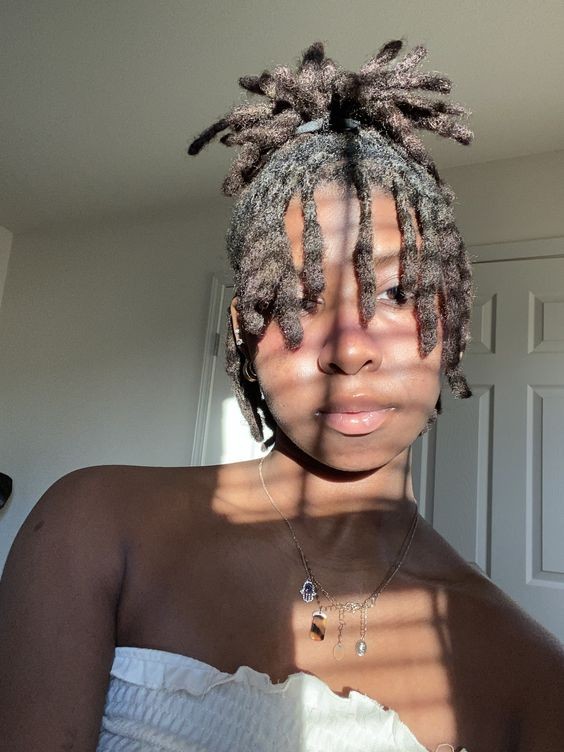 Les 100 plus belles coiffures avec dreadlocks 29