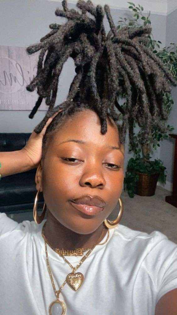 Les 100 plus belles coiffures avec dreadlocks 42