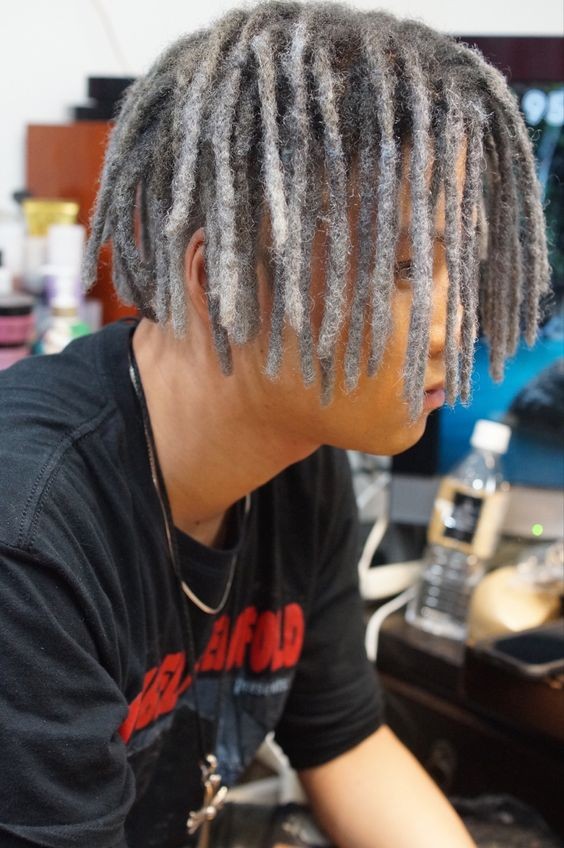 Les 100 plus belles coiffures avec dreadlocks 95