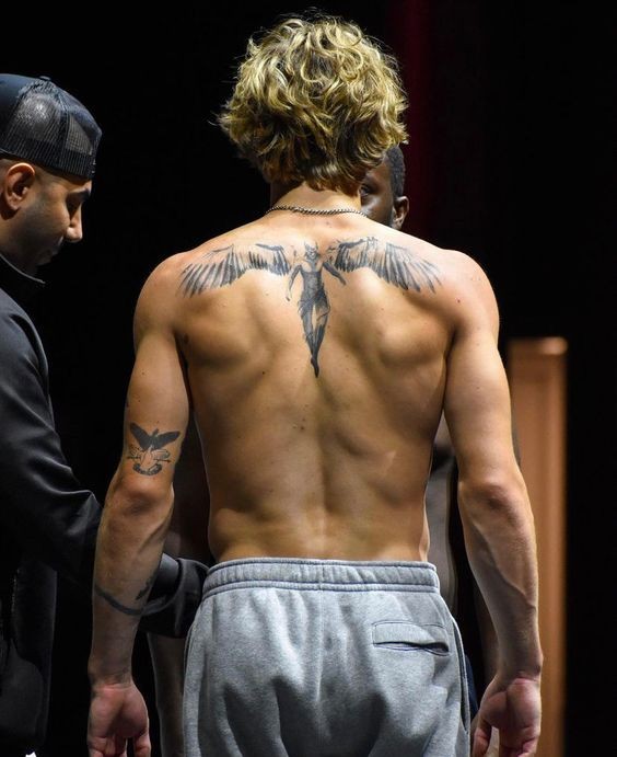 Les 100 plus beaux tatouages pour homme 23