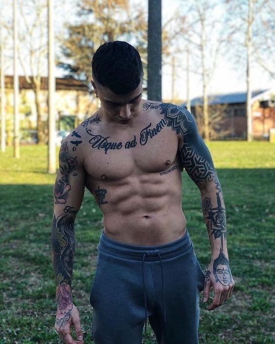 Les 50 plus beaux tatouages torse homme 26