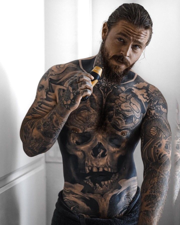 Les 50 plus beaux tatouages torse homme 45