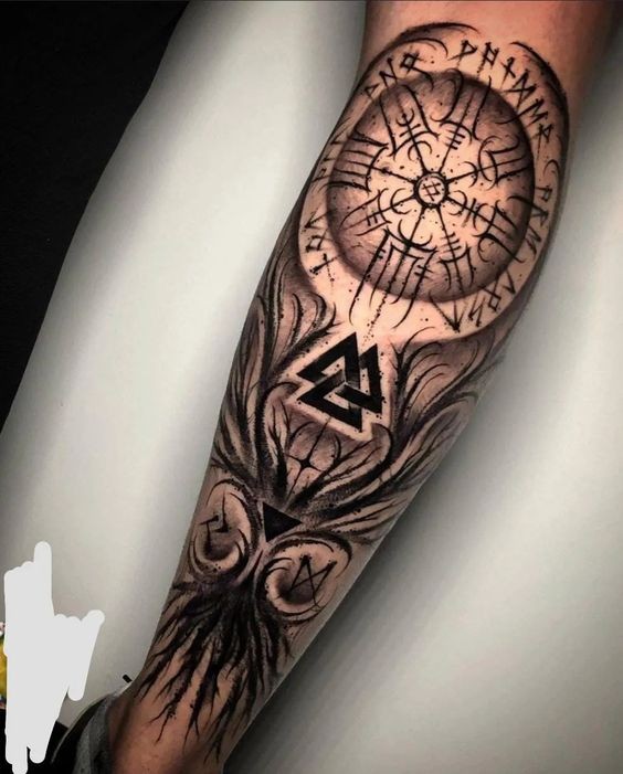 Les 50 plus beaux tatouages voyage 46