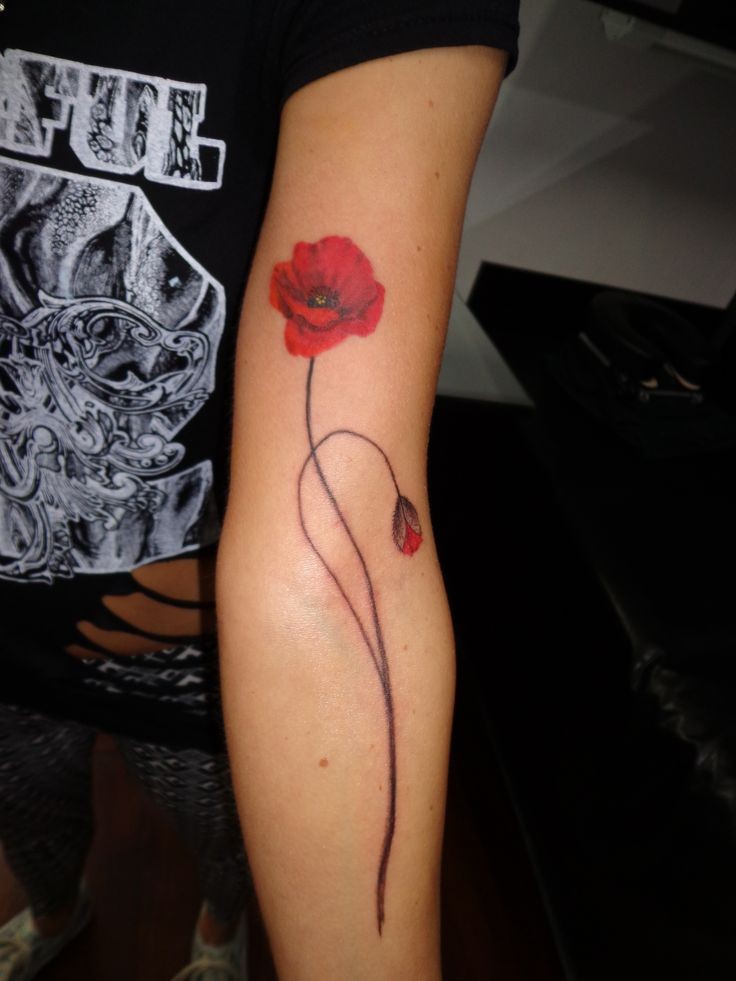 Les 50 plus beaux tatouages coquelicot 7