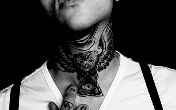 50 top idées de tatouages cou pour homme 47