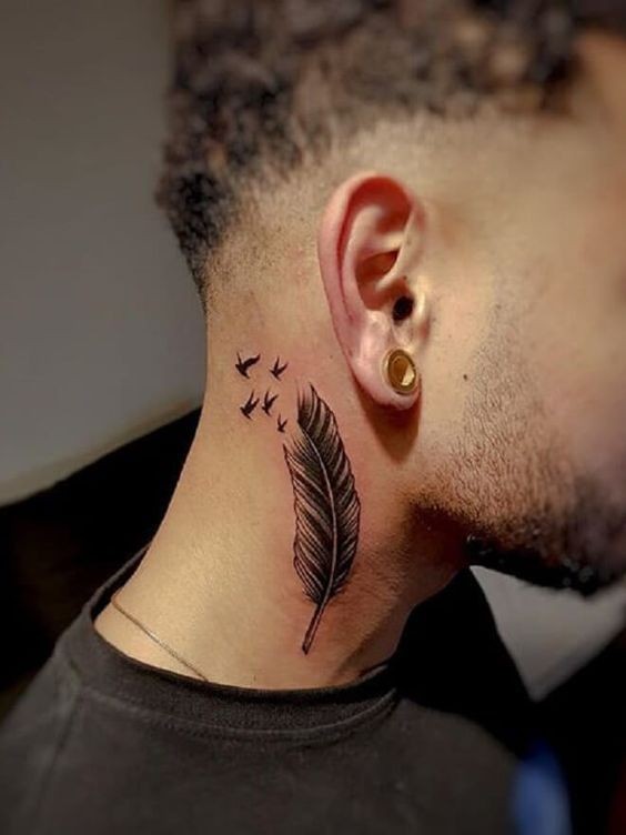 50 top idées de tatouages cou pour homme 49