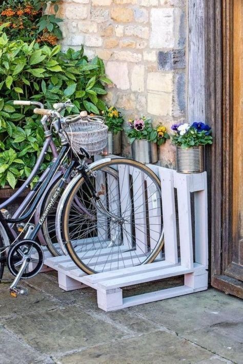 43 décorations de jardin à faire avec des palettes 38