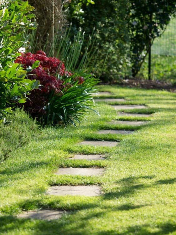 94 idées pour embellir une allée de jardin 39