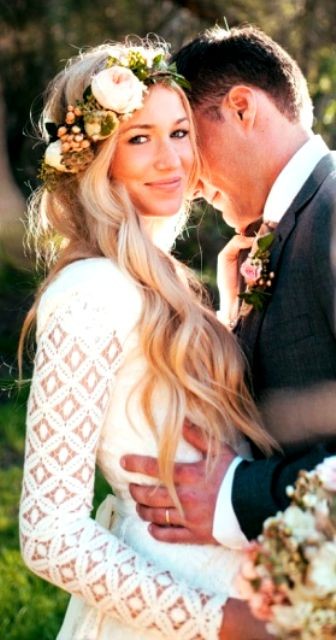 33 Coiffures de mariage bohèmes pour cheveux mi longs 10