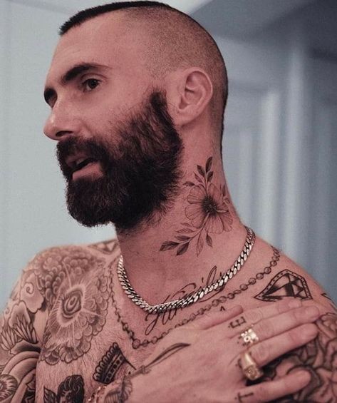 48 petits tatouages homme qui vont vous faire craquer 9