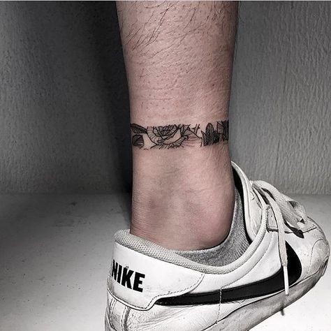 48 petits tatouages homme qui vont vous faire craquer 16