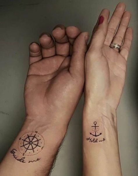 48 petits tatouages homme qui vont vous faire craquer 27