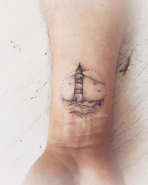 48 petits tatouages homme qui vont vous faire craquer 44