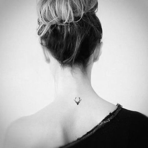 100 top idées de petits tatouages discrets & minimalistes 26