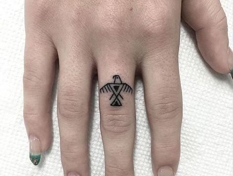 100 top idées de petits tatouages discrets & minimalistes 55