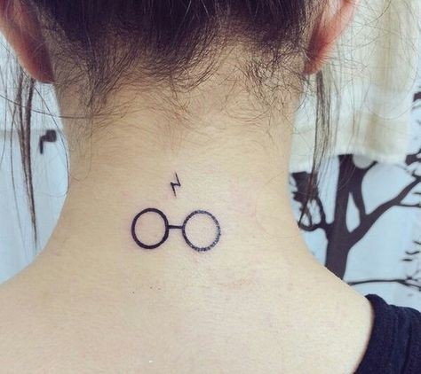 52 petits tatouages femme qui font de l'effet 47