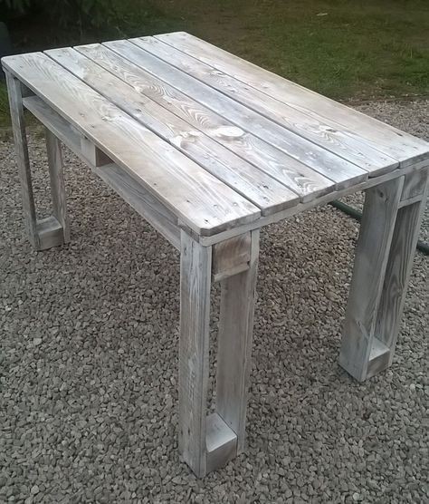 23 idées pour fabriquer une table à manger en palettes 23