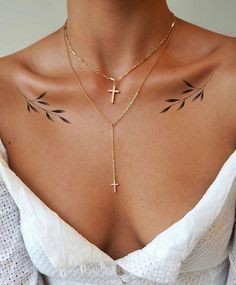 Les 100 plus belles idées de tatouages minimalistes pour femmes 27