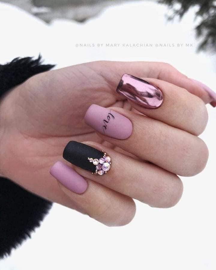 17 top idées d'ongles avec effet miroir 14