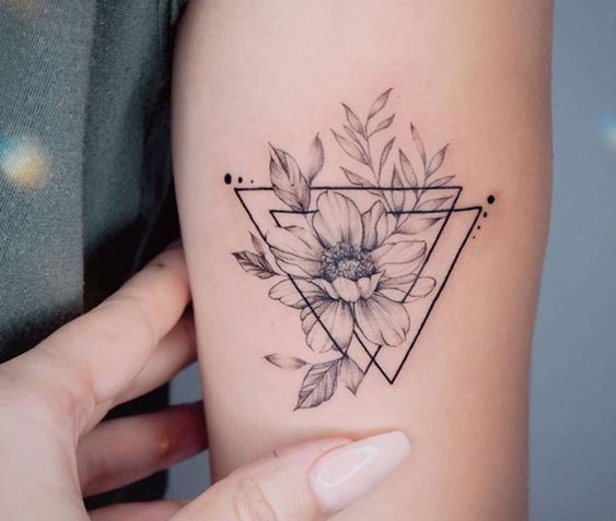 29 idées de tatouages féminins qui font de l'effet 4