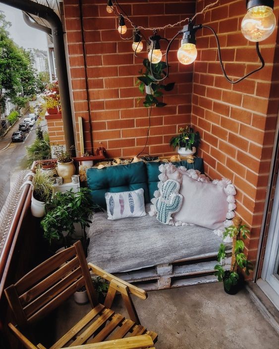 38 idées pour décorer une petite terrasse avec des palettes 2