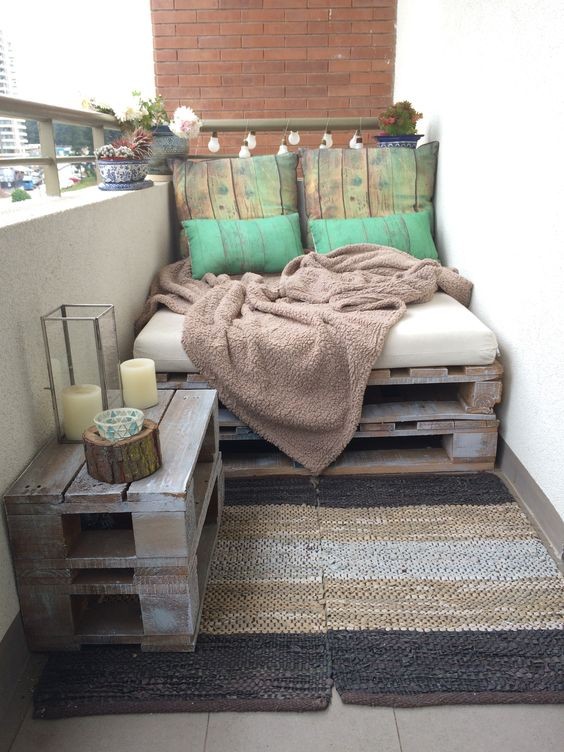 38 idées pour décorer une petite terrasse avec des palettes 7