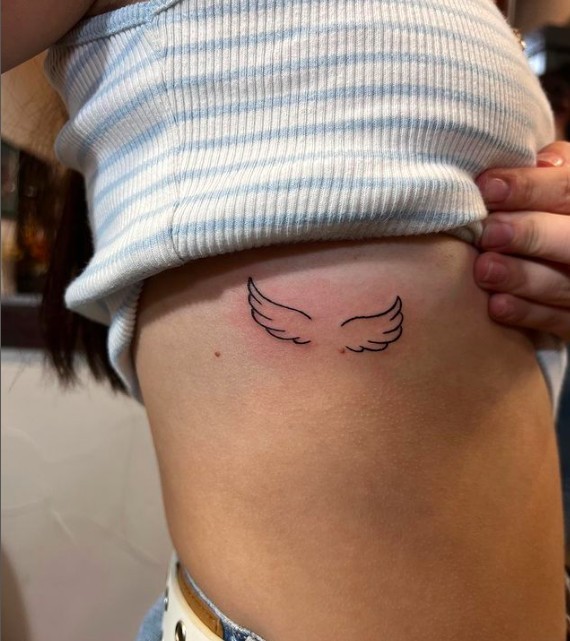 88 petits tatouages mignons et minimalistes pour femmes 3