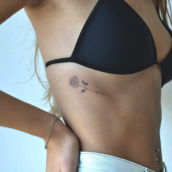 88 petits tatouages mignons et minimalistes pour femmes 35