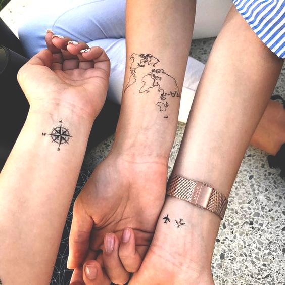 88 petits tatouages mignons et minimalistes pour femmes 75