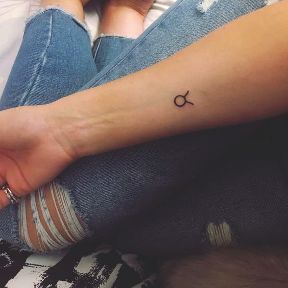 88 petits tatouages mignons et minimalistes pour femmes 76