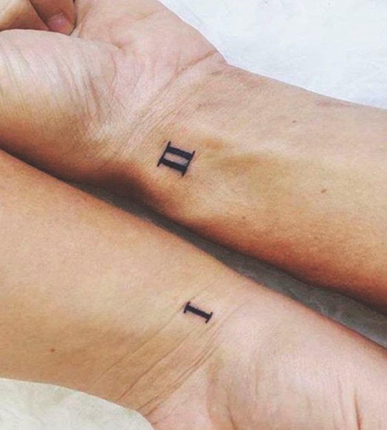 88 petits tatouages mignons et minimalistes pour femmes 85