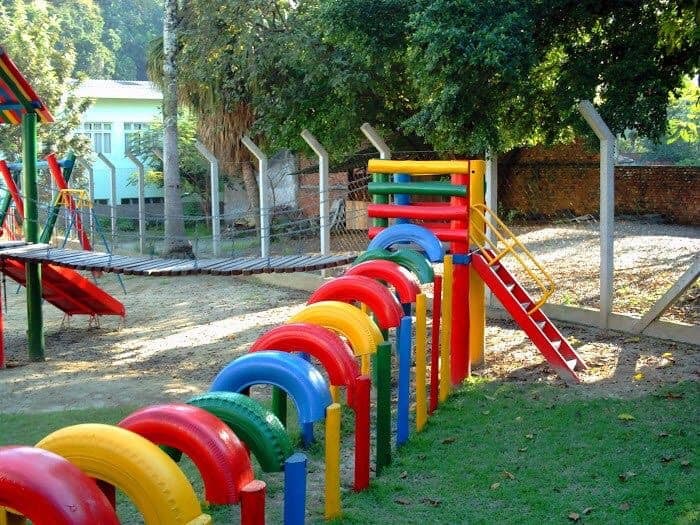 31 idées de jeux pour enfant à faire avec des pneus 4