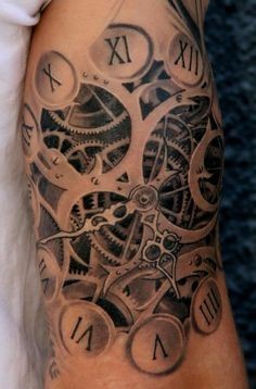 30 top idées de tatouage horloge date de naissance 13