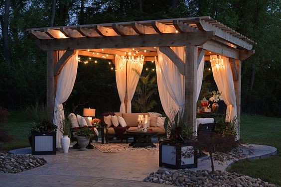 32 idées de pergolas de rêve pour transformer son jardin 1