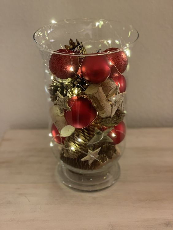 41 Déco de Noël faciles à faire avec une vase ou un verre 45