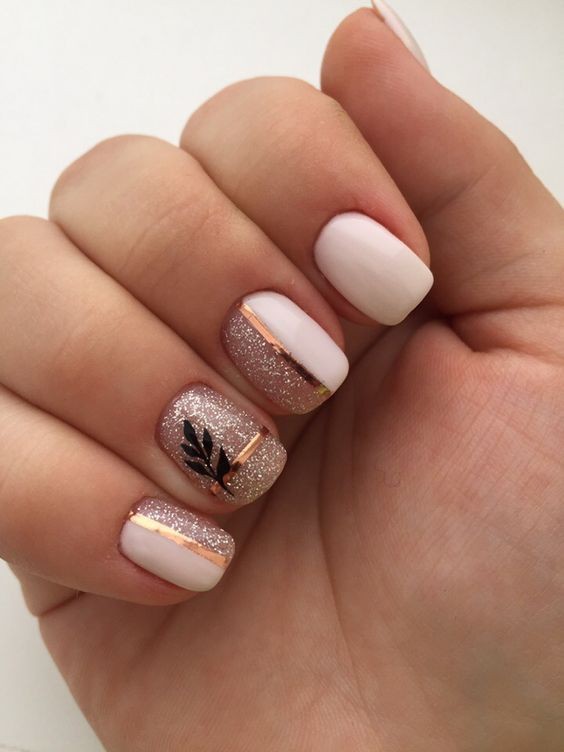 53 Nail art de Noël pour une manucure de fêtes réussie 17