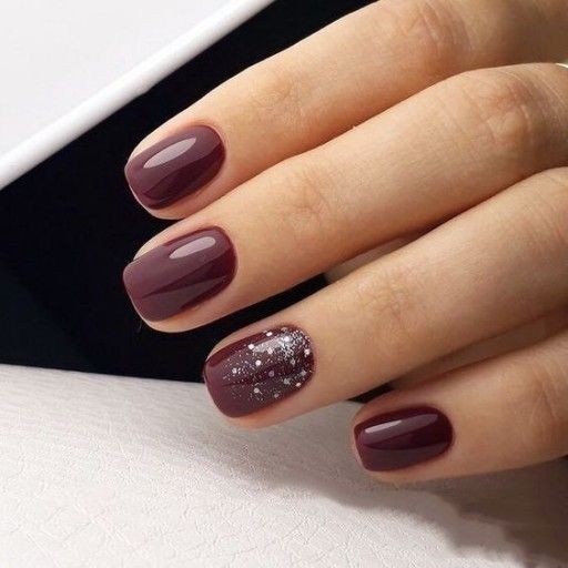 53 Nail art de Noël pour une manucure de fêtes réussie 25