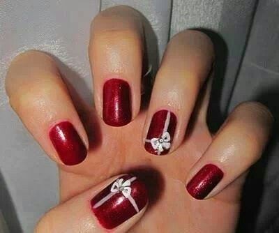 53 Nail art de Noël pour une manucure de fêtes réussie 44