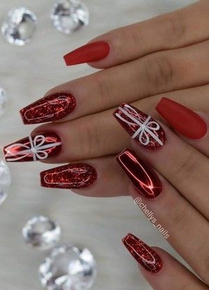 53 Nail art de Noël pour une manucure de fêtes réussie 45