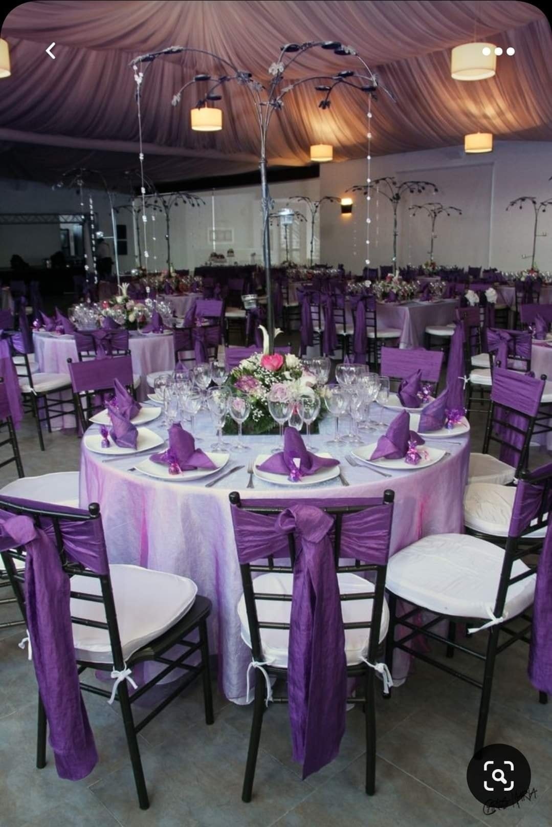 33 idées de décorations de mariage dans les tons violet 1