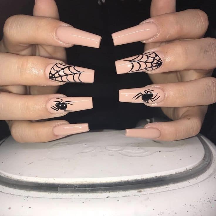 54 idées amusantes et effrayante d'ongles pour la fête d'Halloween 16