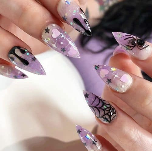 54 idées amusantes et effrayante d'ongles pour la fête d'Halloween 46