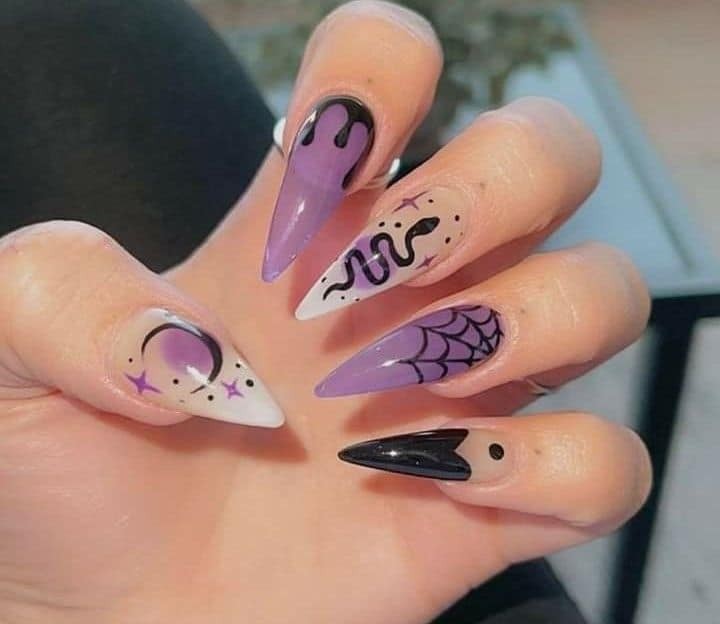 54 idées amusantes et effrayante d'ongles pour la fête d'Halloween 49