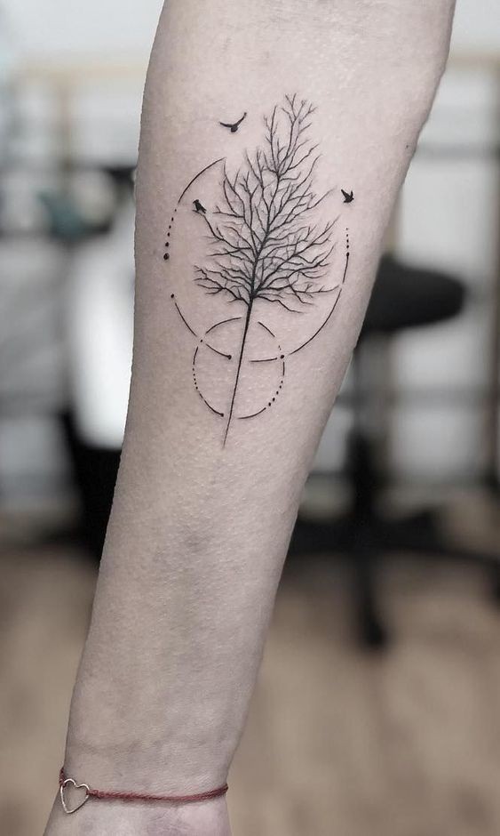 41 Petits tatouages à la fois minimalistes et discrets 4